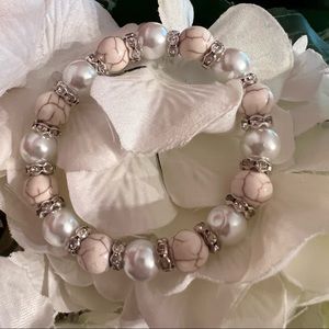 Glass Pearl and Ivory Bead Stretch Bracelet